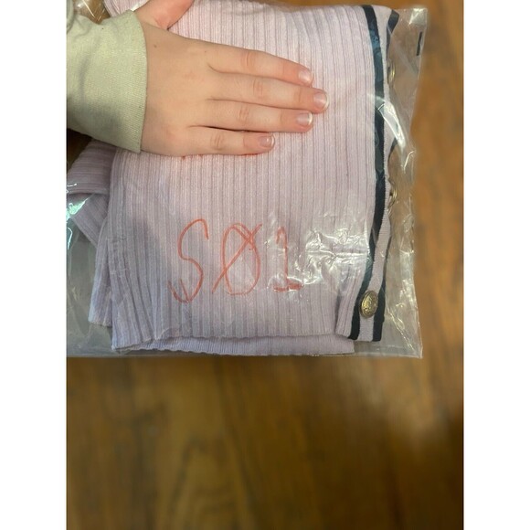 Express Pink Ribbed V-Neck Cardigan Black Trim Gold Buttons Classic Elegant Med - Picture 13 of 13